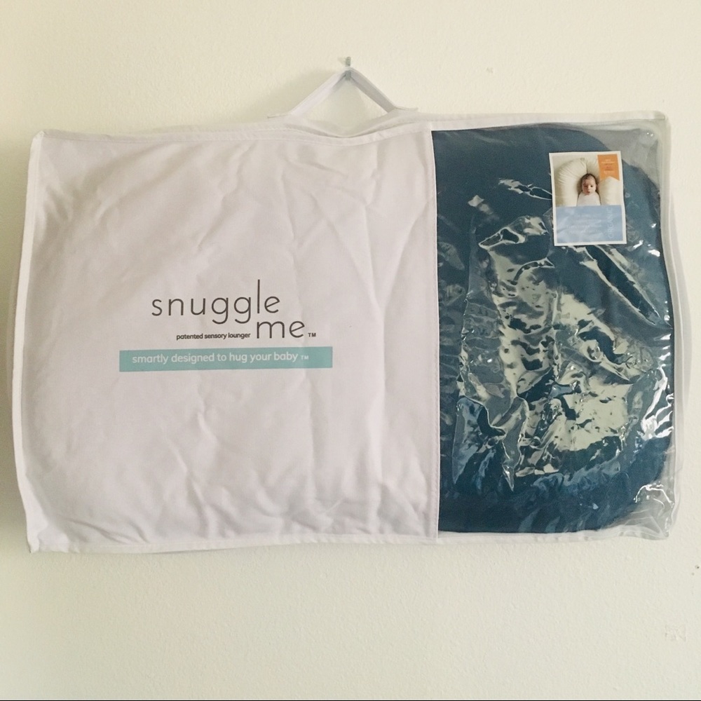 SnuggleMe Organic Lounger - infant size in moss